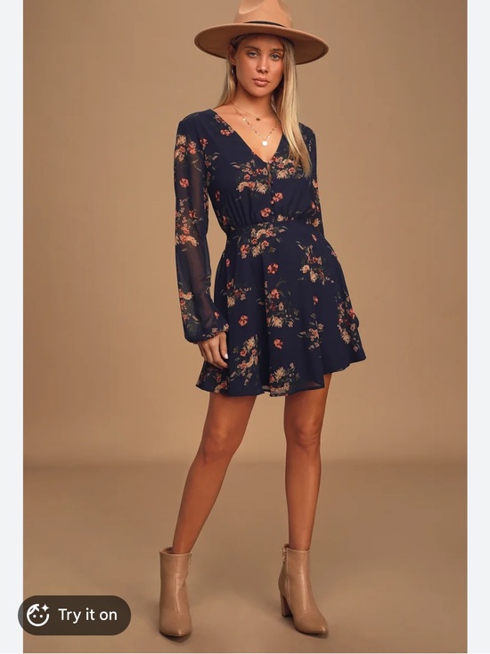Lulus Dresses & Skirts - Lulus Navy Floral Long Sleeve Skater Dress Size Medium NWT